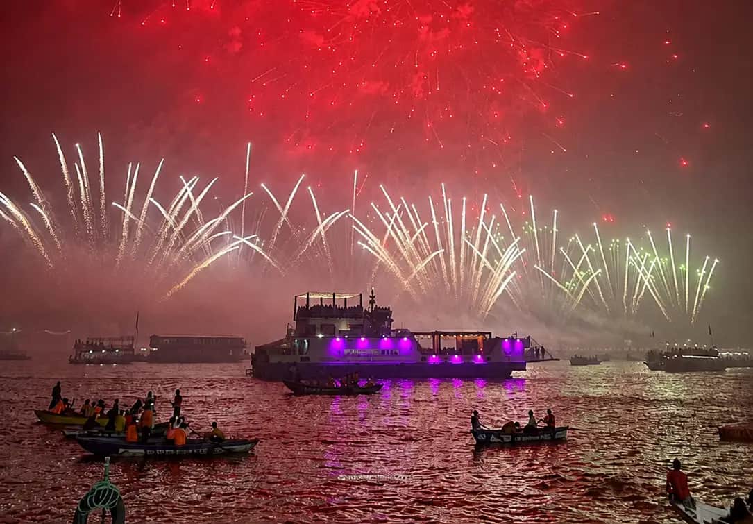 Banaras Dev Deepawali Grand Celebration over Ganges