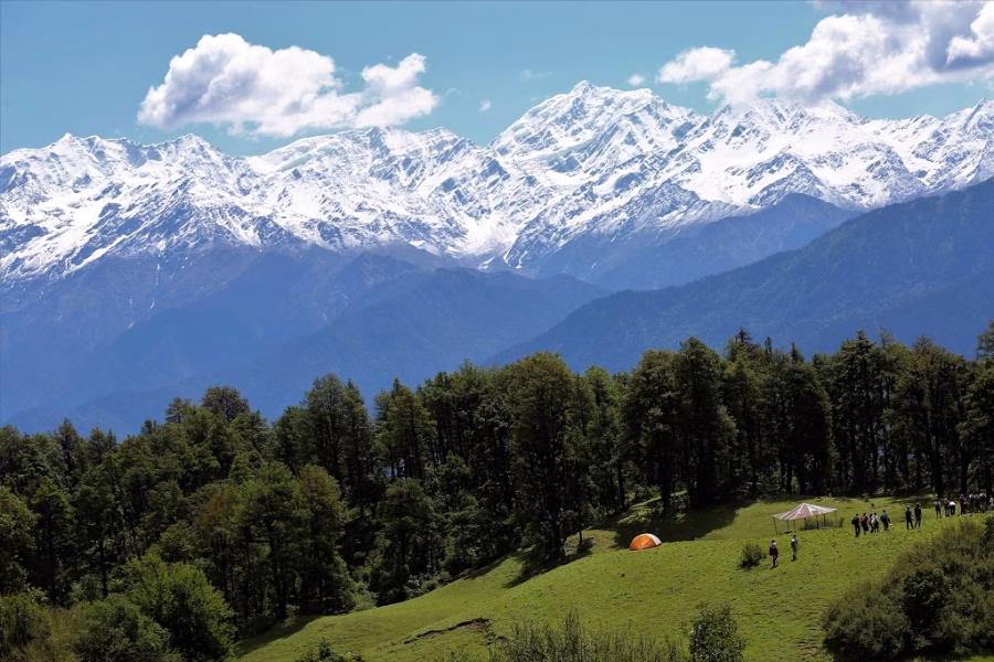 Dayara Bugyal Trek Itinerary